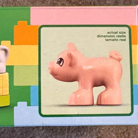 LEGO DUPLO Farm Animal Care Set - Red, Green, Yellow - Picture 6 of 9